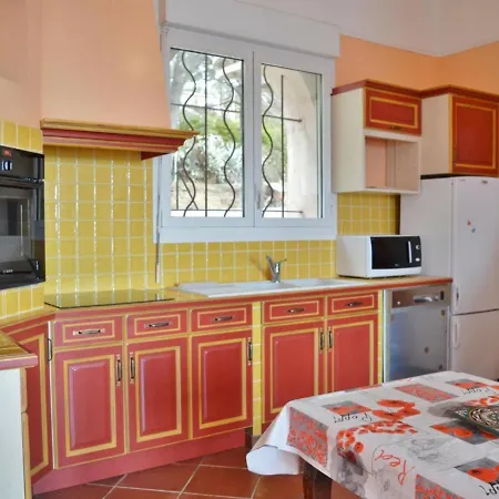Le Lavandou, 3 Pieces, 5 Personnes - Fr-1-251-203 Apartment Le Lavandou