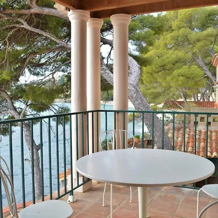 Le Lavandou, 3 Pieces, 5 Personnes - Fr-1-251-203 Apartment